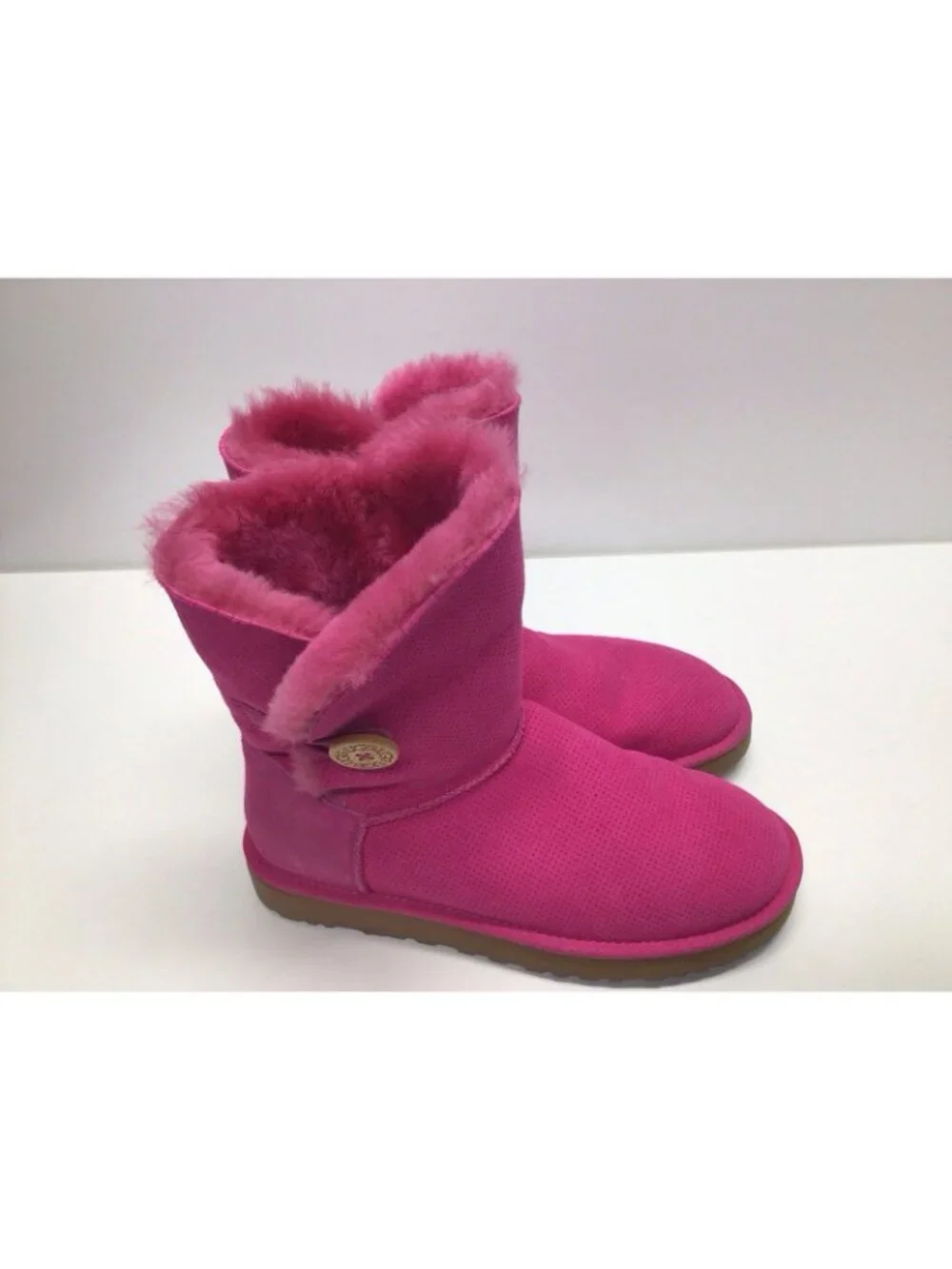 UGG Bailey Button Women’s Pink Suede Shearling Button Boots US 10
